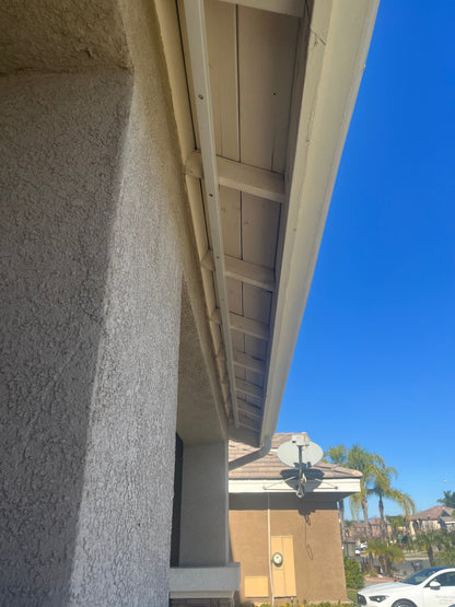 SnapTrack® For Enbrighten Permanent Outdoor Lights- Metal Channel System