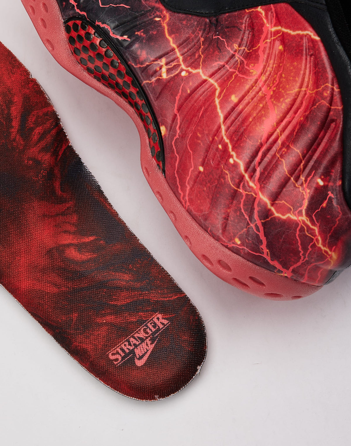 Nike Air Foamposite One PRM x Stranger Things 'Vecna'