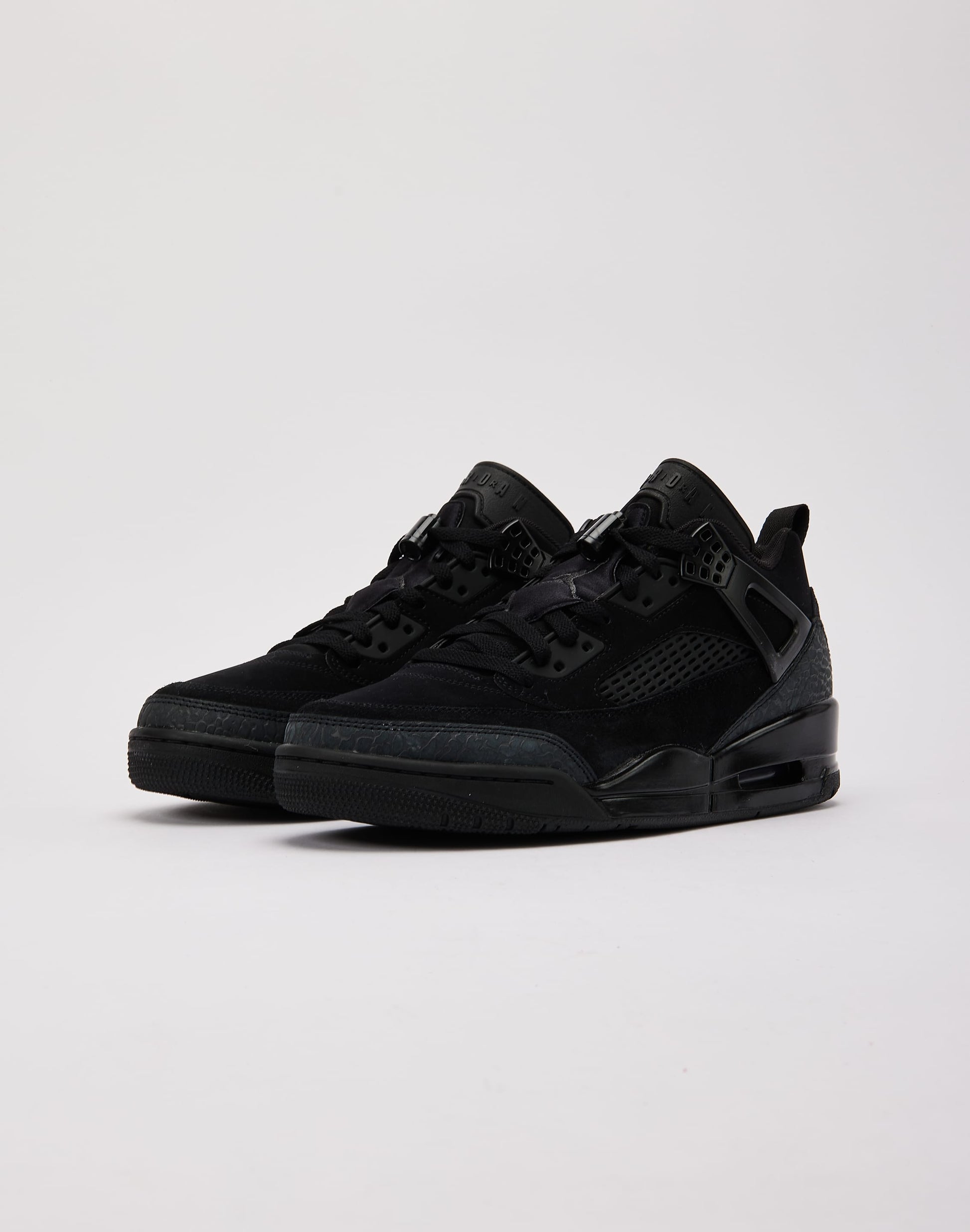 Jordan Spizike Low
