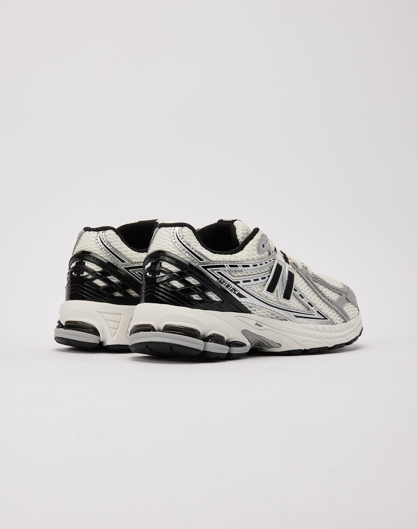 New Balance 1906R Grade-School