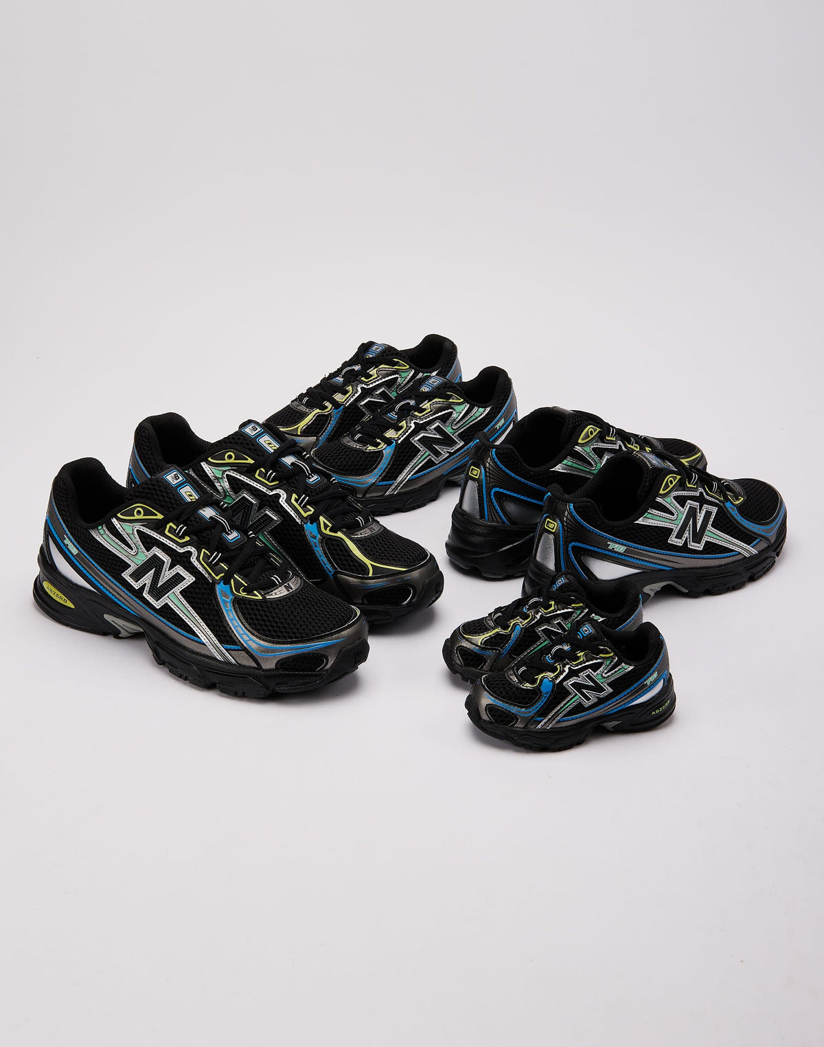 New Balance  740 'Night Moves'