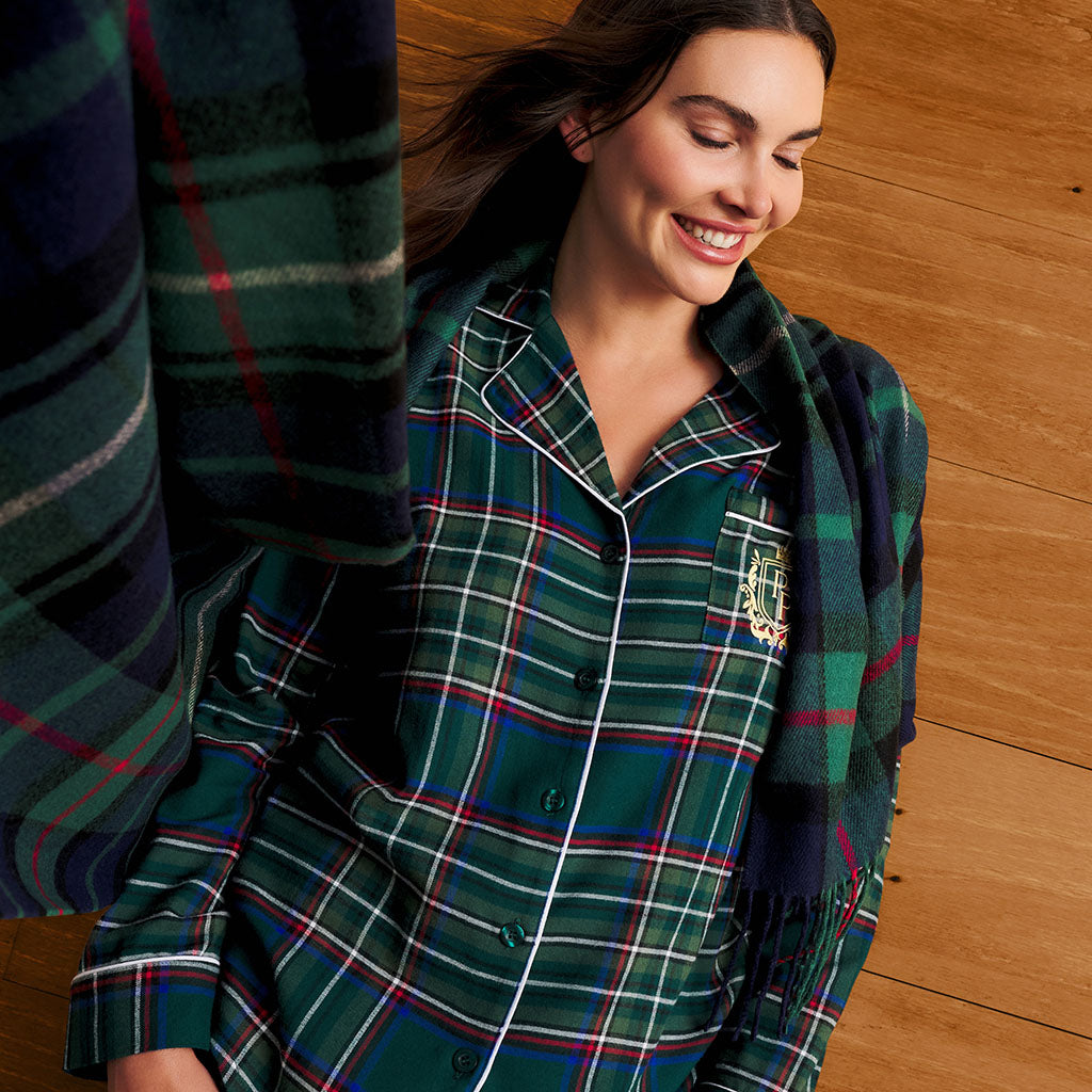 Green Tartan Plaid Women's Flannelette Pajama Set