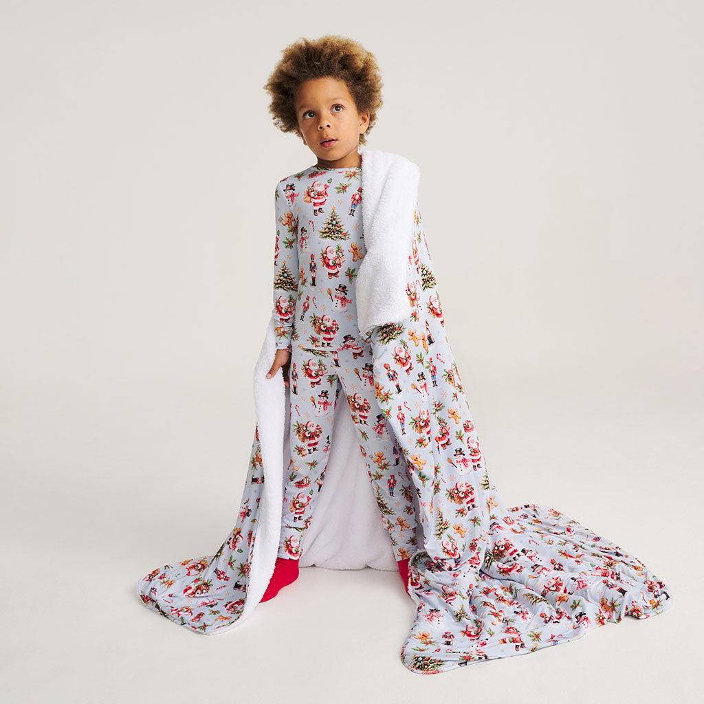 Saint Nicolas Luxe Plush Patoo® Blanket