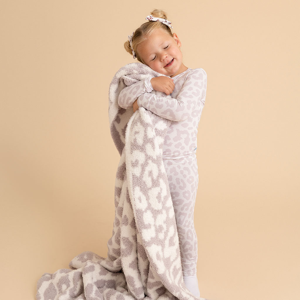 Laurel Leopard Grand Cuddle Patoo® Blanket