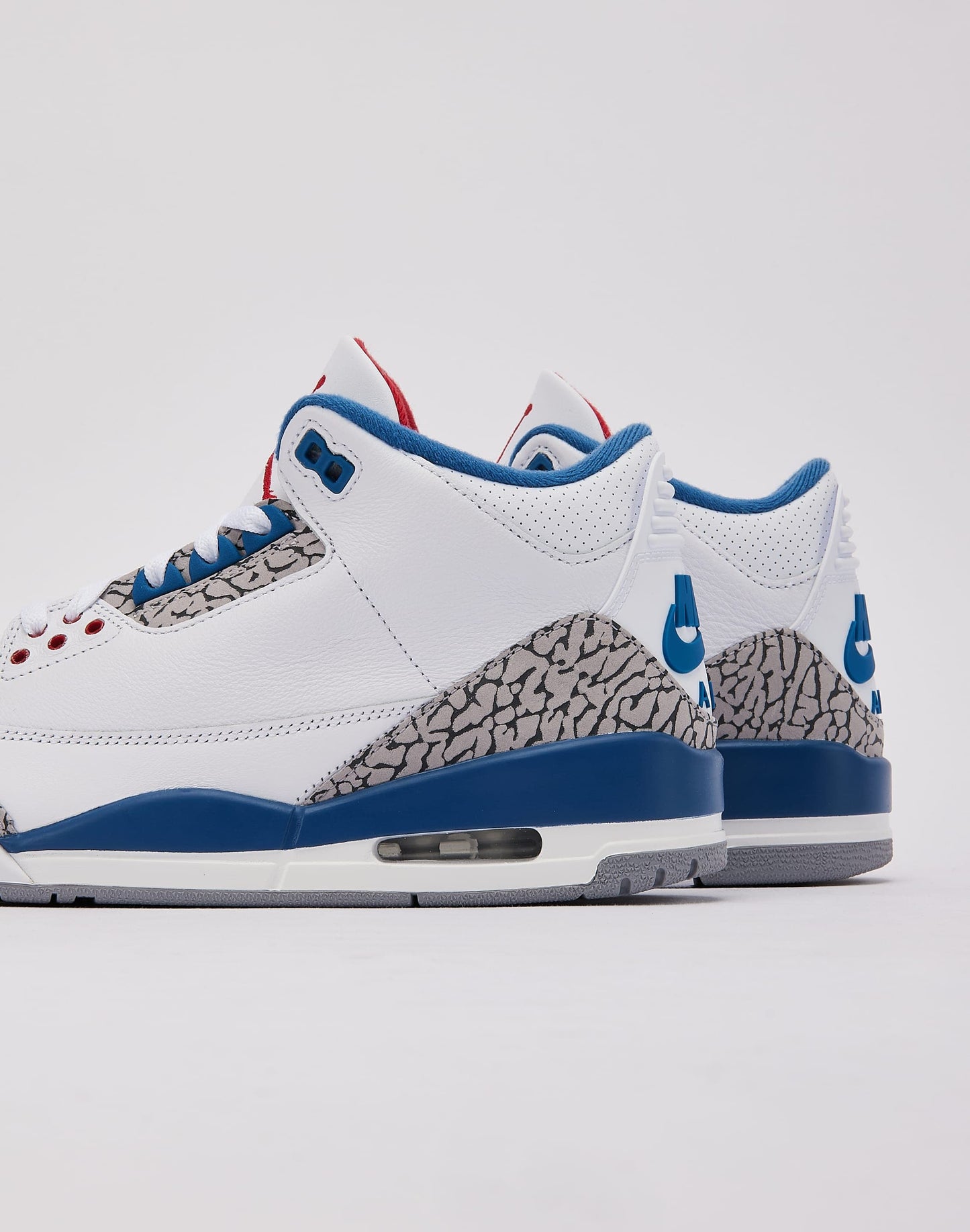 Jordan  Air Jordan 3 Retro 'True Blue'