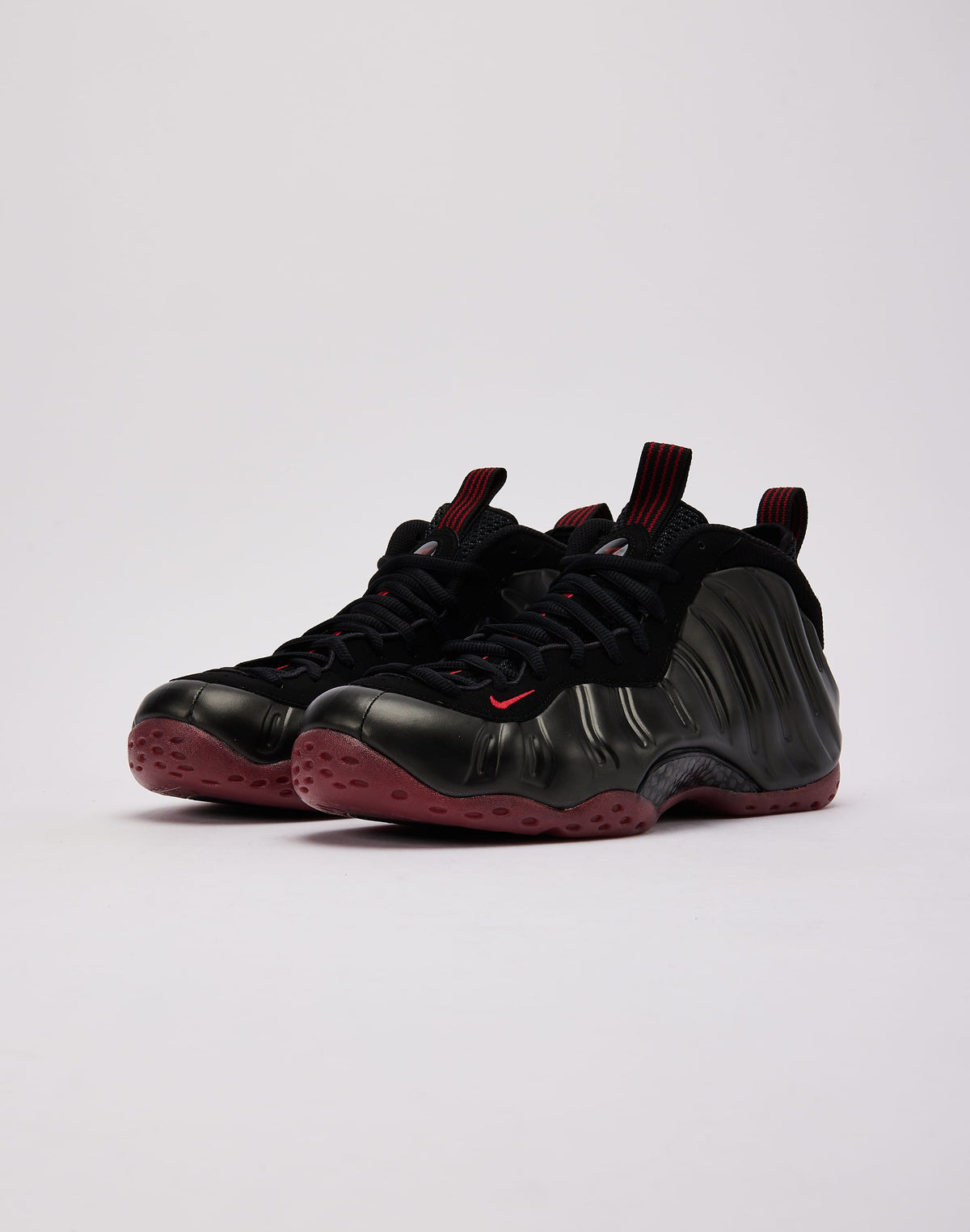 Nike Air Foamposite One 'Black and Varsity Red'