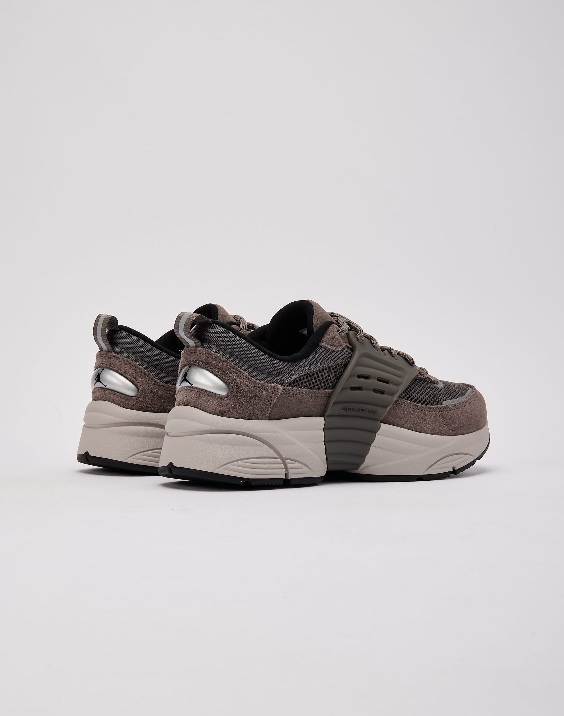 Jordan Trunner O/S