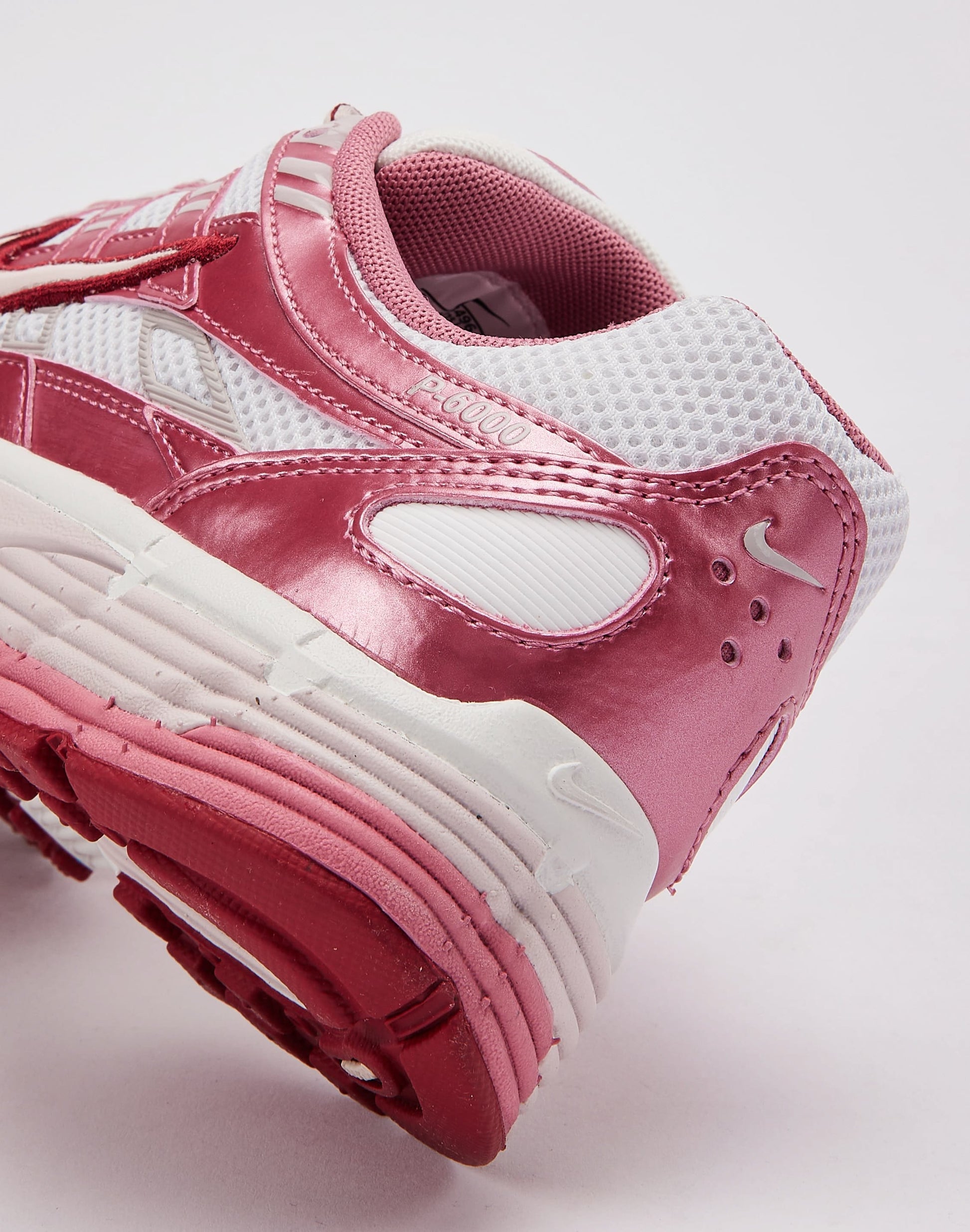Nike P-6000